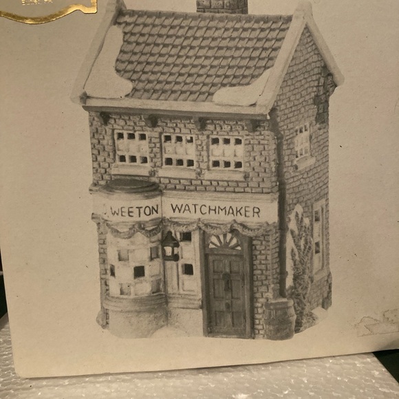 Department 56 Dickens Village Over 50 buildings and accessories. Prices vary - Picture 10 of 16